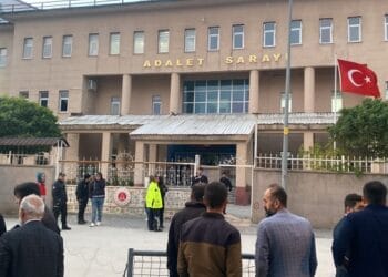 Hakkari'de biri çocuk 4 kişi tutuklandı