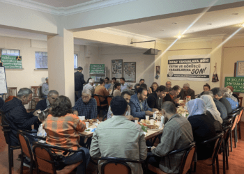 Tutsak aileleri ve yakınları TDİ'nin çağrısıyla bir araya geldi