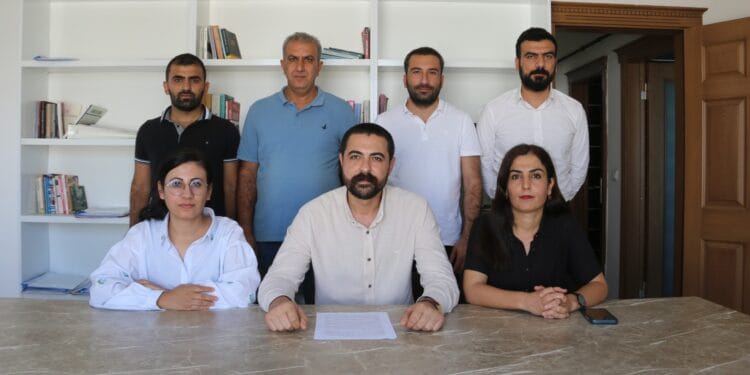 ÖHD: Urfa hapishanelerinde 11 tutsağın infazı yakıldı