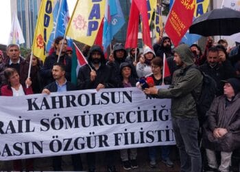 HDK, Gazze'deki hastaneye yapılan saldırıyı protesto etti