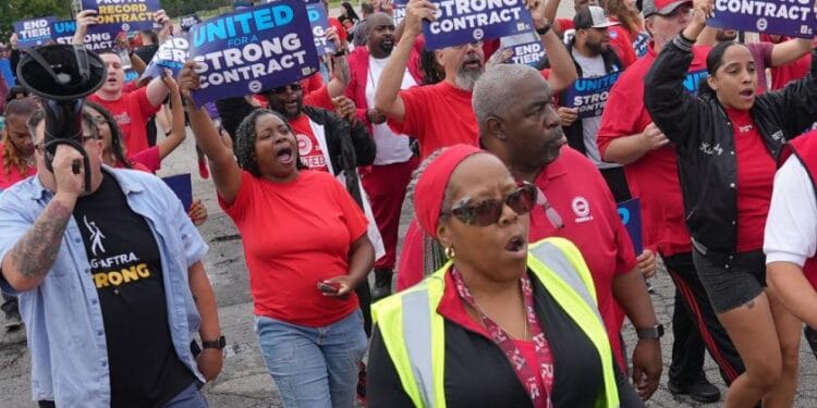 Otomotiv işçileri grevi