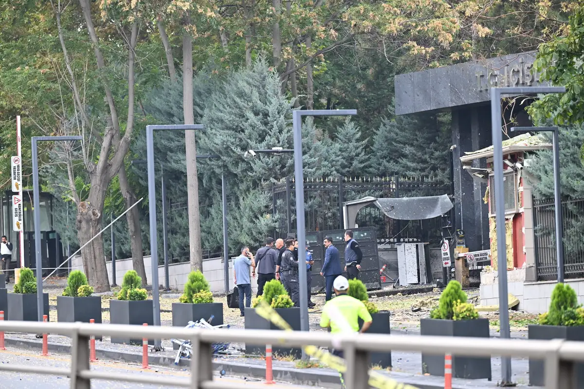 Ankara’da İçişleri Bakanlığına bombalı eylem