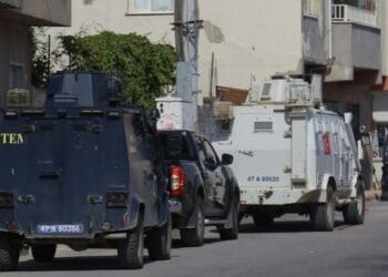 9 kentte yapılan ev baskınlarında 31 kişi gözaltına alındı