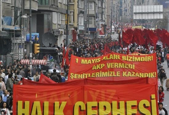 Halk Cephesi'ne operasyon