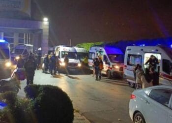 Fatma Refet Angın Öğrenci Yurdu'nda öğrenciler yemekten zehirlendi