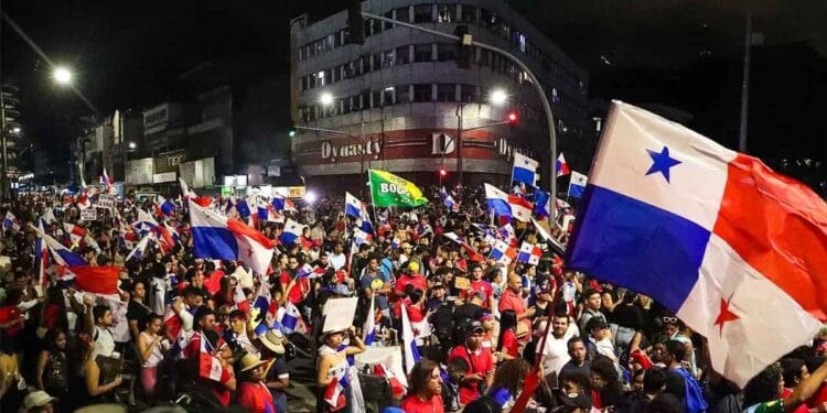 Panama'da maden protestosuna saldırı: 2 kişi hayatını kaybetti
