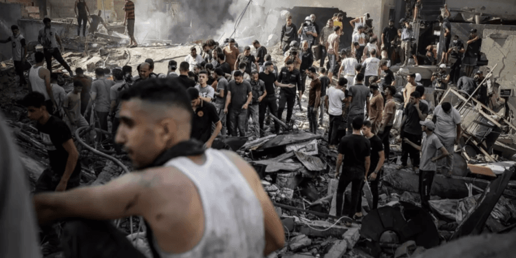 Siyonist İsrail'in Filistin'e yönelik saldırıları 33. gününde devam ediyor