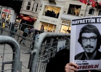 Cumartesi Anneleri Hayrettin Eren'in akıbetini sordu. Fotoğraf: Hayri Tunç