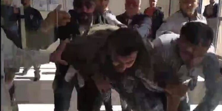 Dicle Üniversitesinde eylem yapan SGDF üyelerine ÖGB saldırdı