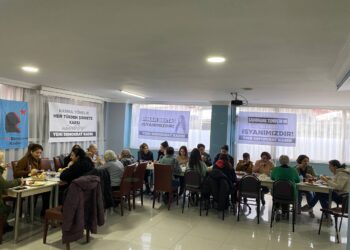 YDK Gazi Mahallesi'nde kahvaltı etkinliği düzenledi