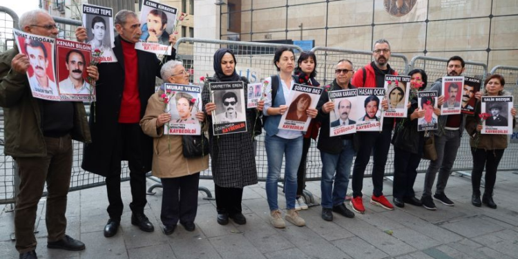 Cumartesi Anneleri ve kayıp yakınları bir araya geldi