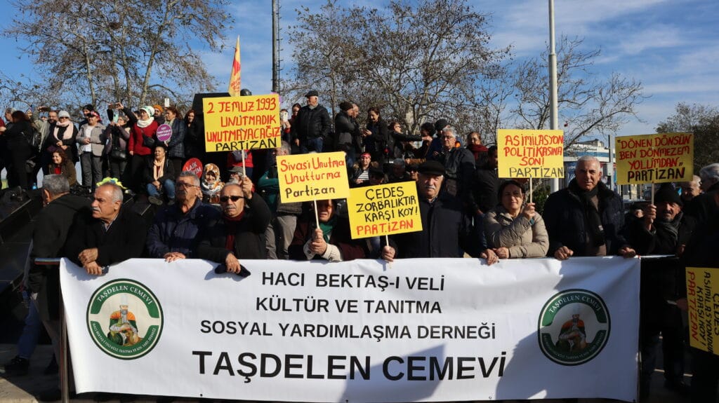 Alevi Mitingi - Kadıköy