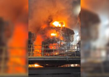 Tosyalı Holding'e ait fabrikada meydana gelen patlamada 1 işçi daha hayatını kaybetti