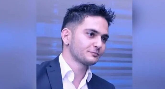 Gazeteci Furkan Karabay gözaltına alındı