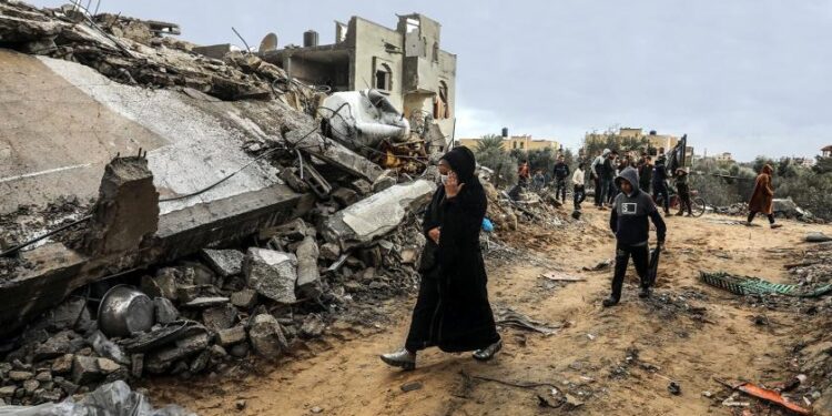 Gazze'de katledilenlerin sayısı 18 bin 205'e yükseldi