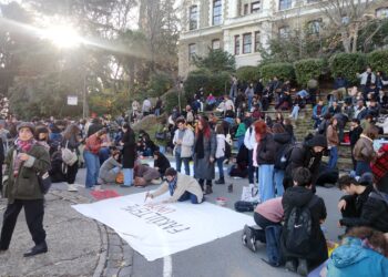 Boğaziçi Üniversitesi öğrencileri
