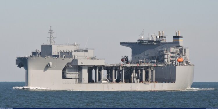 Husiler, bir ABD gemisini daha vurdu