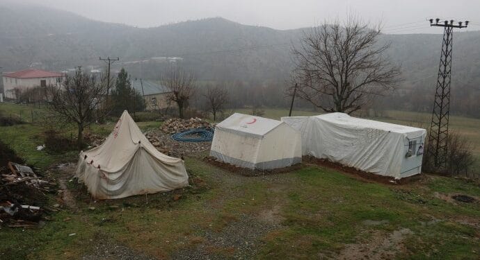 AFAD ev yapmak için para talep etti