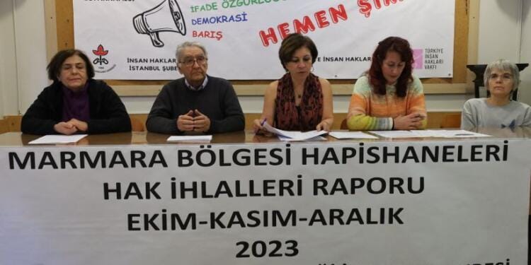 İHD: Hapishanelerde 3 ayda bin 596 hak ihlali yaşandı