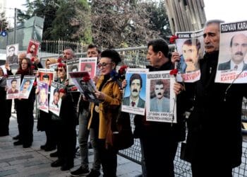 Cumartesi Anneleri Cemal Akar'ın akıbetini sordu