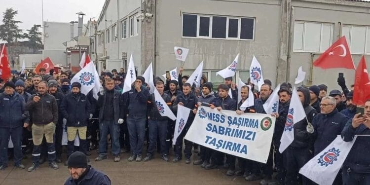 Özçelik-İş Sendikası'ndan grev kararı