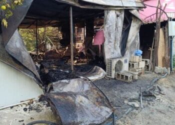 Samandağ'da prefabrik evde çıkan yangında 2 çocuk hayatını kaybetti