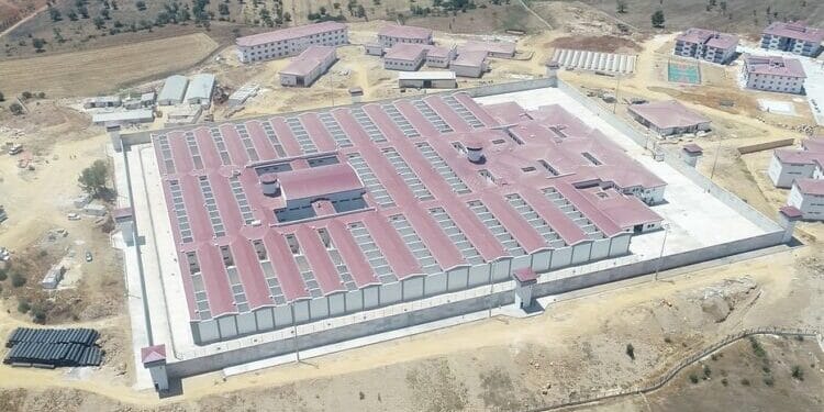 Tutsak Uğur Çiçek, Bodrum S Tipi Hapishanesine sürgün edildi