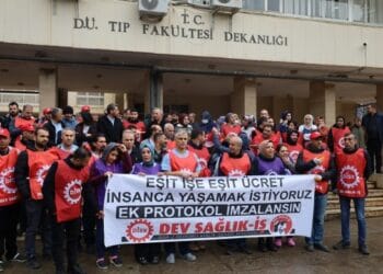Dev Sağlık-İş Diyarbakır eylemi