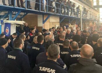 TÜRASAŞ işçileri