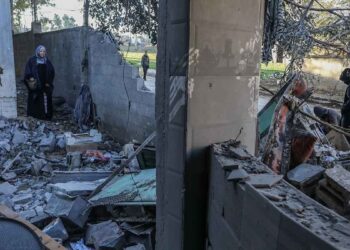 İsrail, Refah ve Deyr El Belah'a saldırdı: 18 kişi katledildi