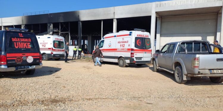 Manisa'da iş cinayeti: 2 işçi yaşamını yitirdi
