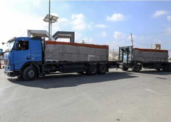 İsrail, Filistin’e giden yardım konvoyunu vurdu