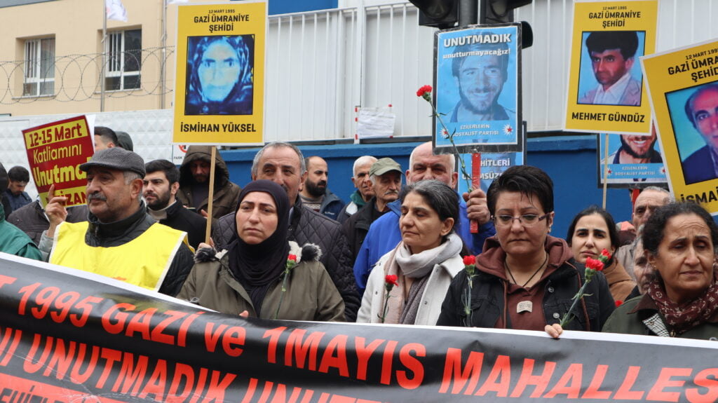12-15 Mart'ta katledilenler anıldı
