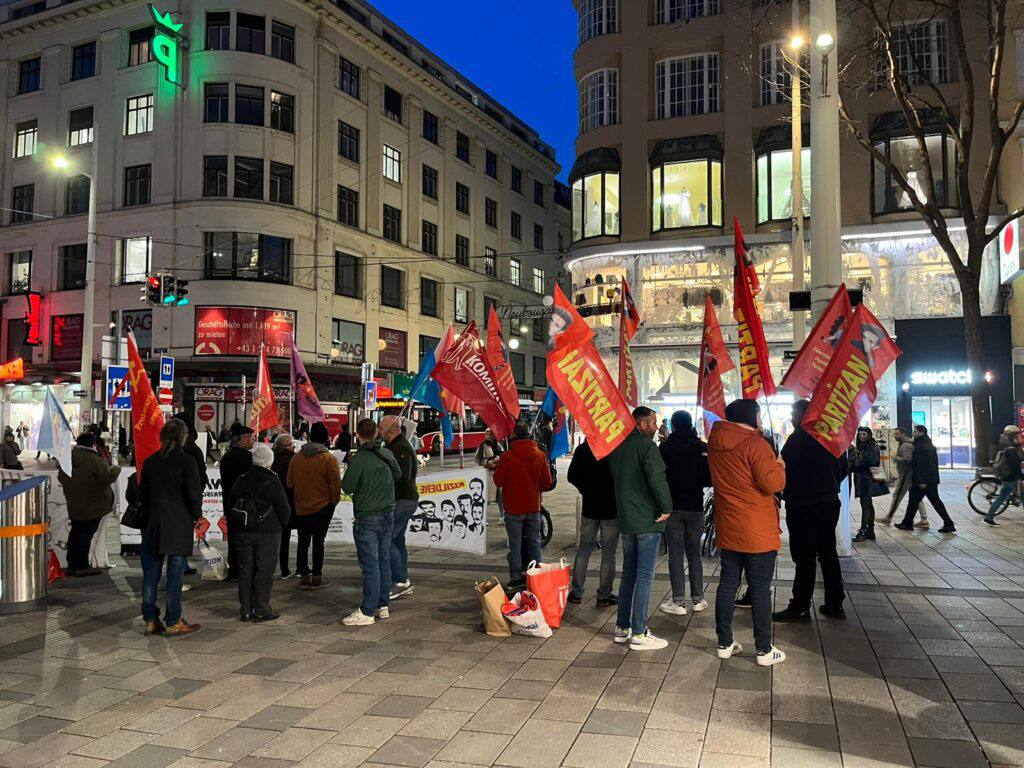 Viyana'da politik tutsaklarla dayanışma eylemi