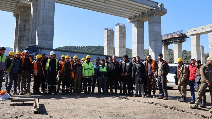 İnşaat işçileri eylemde