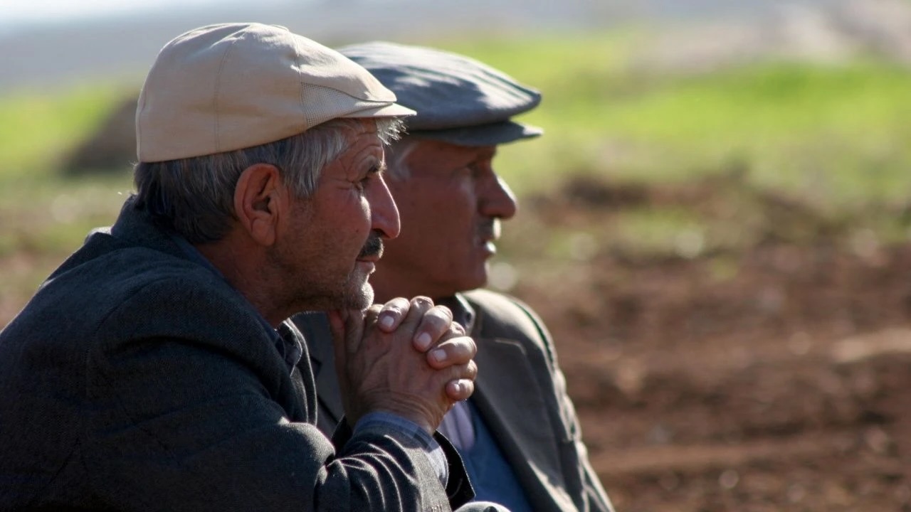 Ziraat Bankası, borcunu ödeyemeyen çiftçilerin arazilerini satışa çıkardı