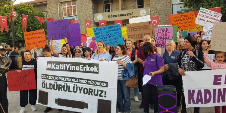 Elazığ'da kadın eylemi