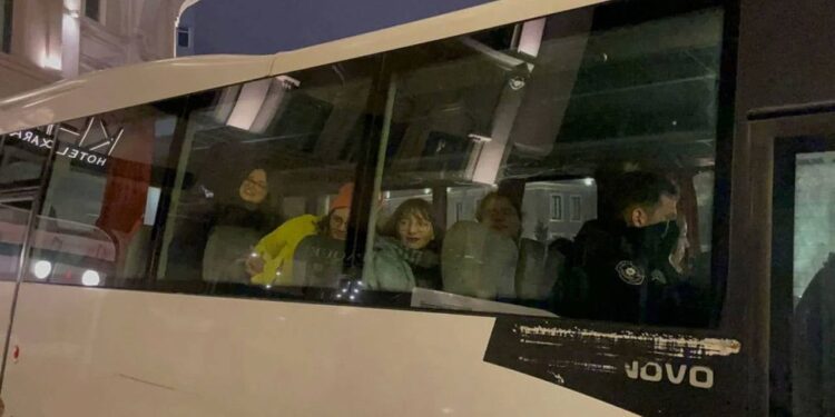 25 Kasım gözaltıları