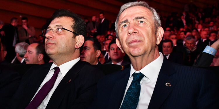 İmamoğlu ve Yavaş