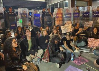 Marmara Üniversitesi kadın cinayetleri protestosu