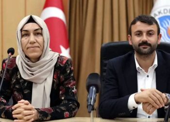 Akdeniz Belediyesi eş başkanları