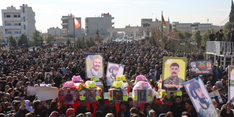 Nazım ve Cihan için cenaze töreni