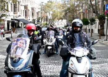 CREATOR: gd-jpeg v1.0 (using IJG JPEG v62), quality = 90