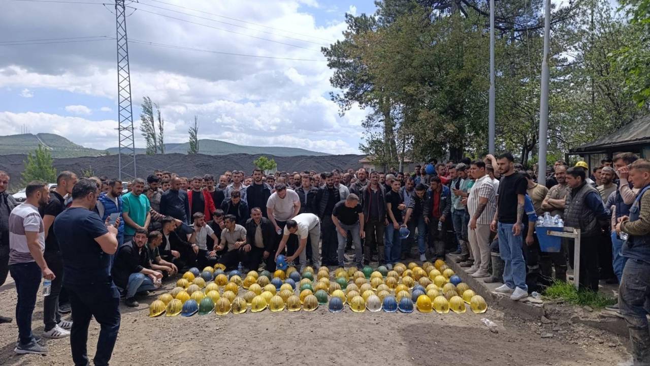 Kütahya Tavşanlı’da maden işçileri iş bıraktı, nöbete başladı